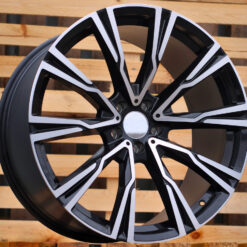 Jante BMW 21x10.5 ET43 5x112 - Black Polished