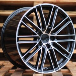 Jante Porsche R20x9.5 ET55 5x130 - Black Polished