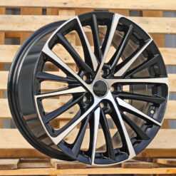 Jante Lexus 18x8 ET42 5x114.3 - Black Polished