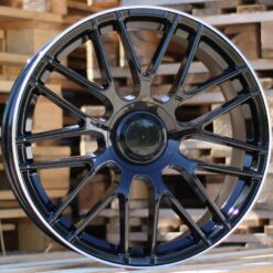 Jante MER R20x8 ET40 5x112 - Black+Polished Lip