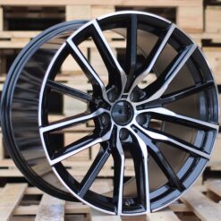 Jante BMW 21x10.5 ET40 5x120 - Black Polished
