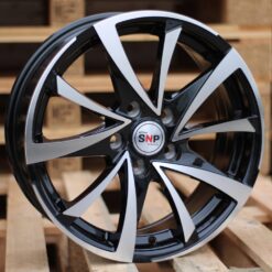 Jante RACIN BK575 R15x6.5 ET40 4x100 - Black Polished